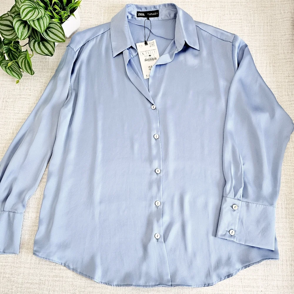 🆕️Zara Satin Sky Blue Button-Up Blouse SZ Large - Picture 9 of 12